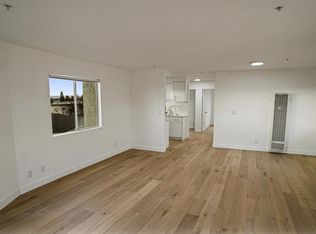 231 E Hyde Park Blvd APT 1, Inglewood, CA 90302