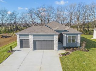 14542 S Shady Bend Rd, Olathe, KS 66061