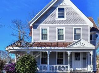 87 Arlington St, Hyde Park, MA 02136