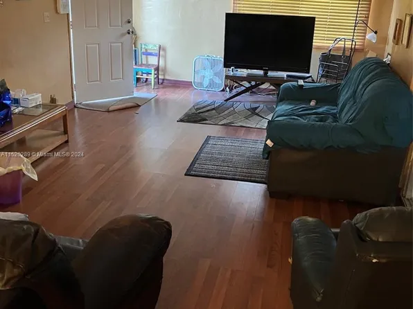 15730 NW 26th Ave, Miami Gardens, FL 33054