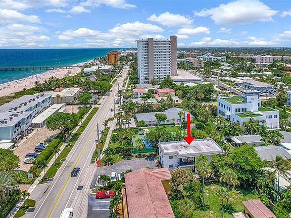 3rd image of 561 N Ocean Dr #2