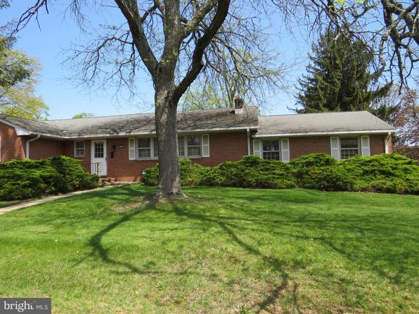 756 Yardville Allentown Rd, Trenton, NJ 08620