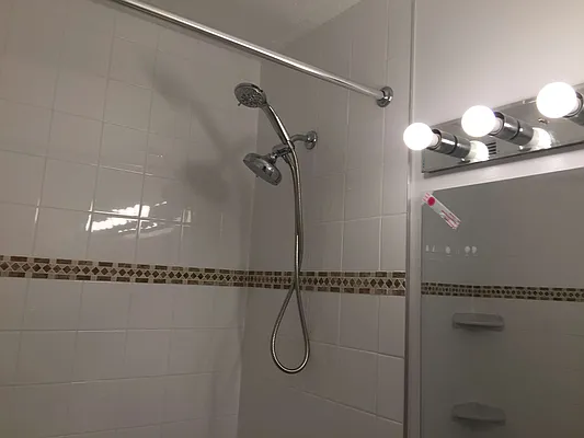 Rented by Pravia Real Estate | media 8