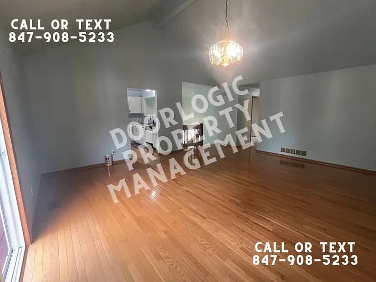 965 Amberwood Pl — Photo 6