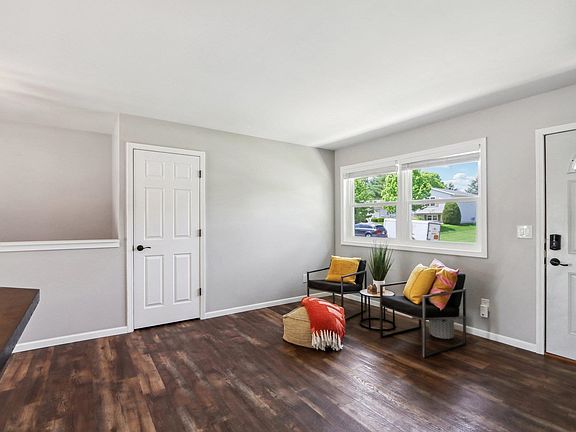 5th image of 2543 Chesapeake Dr