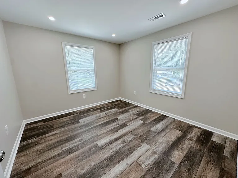 409 Price Ave #A — Photo 14