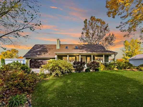 9236 E Doswell Blvd, Cromwell, IN 46732