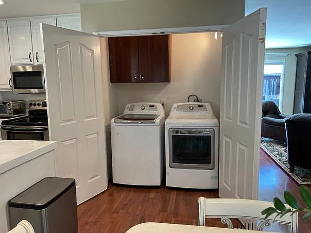 553 Bonita Ave — Photo 29