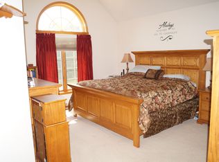 1 Grove Pkwy, Mccook, NE 69001