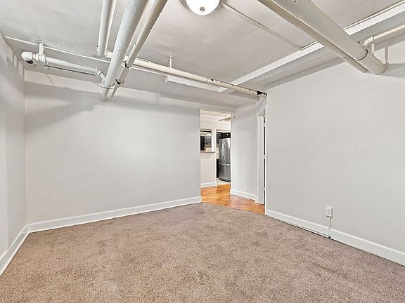 5th image of 963 N Logan St APT 23