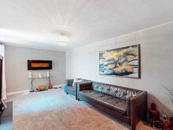 2nd image of 2427 E 29th St APT 3A