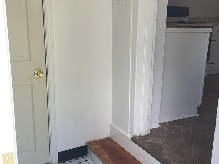 128 N Union St — Photo 12