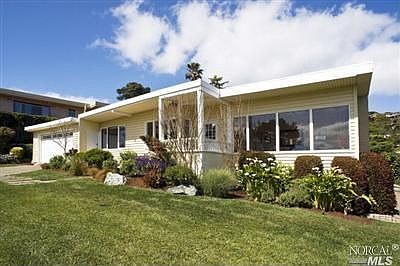 1st image of 543 Virginia Dr