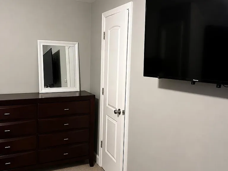9915 Maple Leaf Dr — Photo 3
