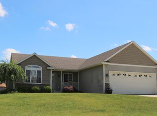 1622 Mycah Dr SW, Byron Center, MI 49315