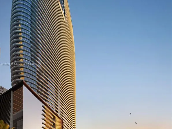 300 Biscayne Boulevard Way #1805, Miami, FL 33131