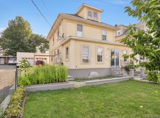 590 Highland Ave, Waterbury, CT 06708