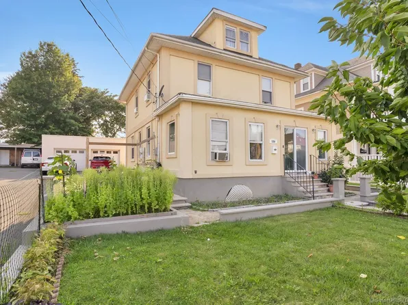 590 Highland Avenue, Waterbury, CT 06708