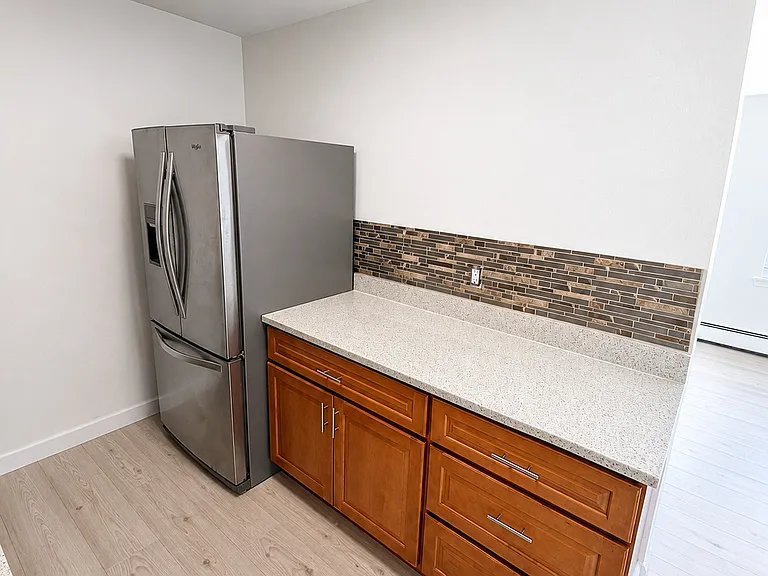 20 Jefferson St #B2 — Photo 13