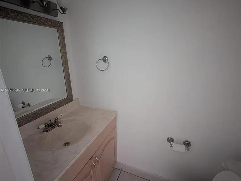 465 Swallow Dr #9 — Photo 8