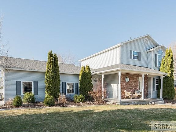 5th image of 251 Harrisburg Ln