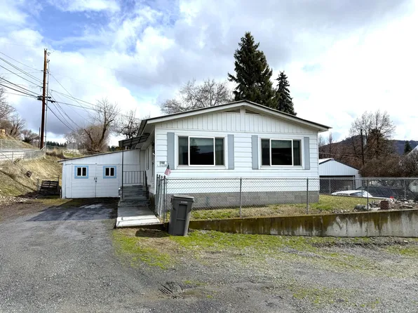 192 N Keller St, Republic, WA 99166