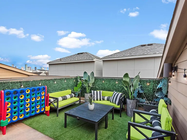 4413 Eli St — Photo 46