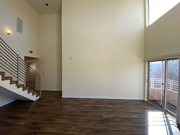 4th image of 6816 Independence Ave APT 301