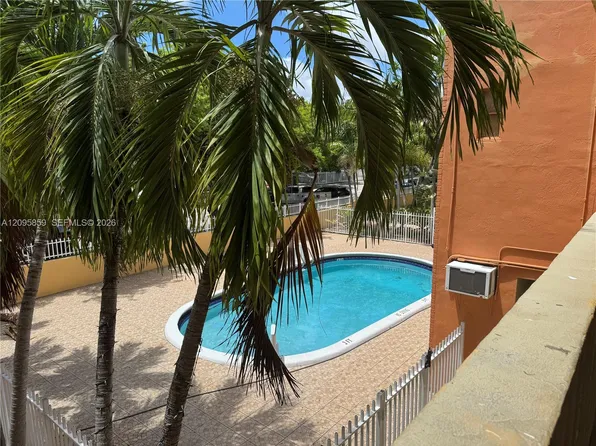 1851 NE 168th St APT B7, North Miami Beach, FL 33162