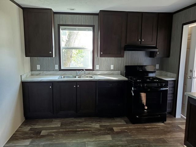 1st image of 112 113th Ln NE #229