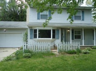 6313 Green Rd, Haslett, MI 48840