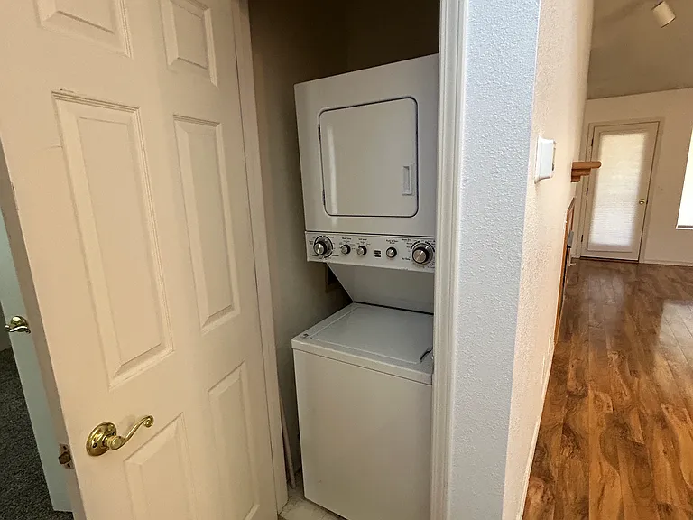 6485 E Settlers Run Rd #10 — Photo 2
