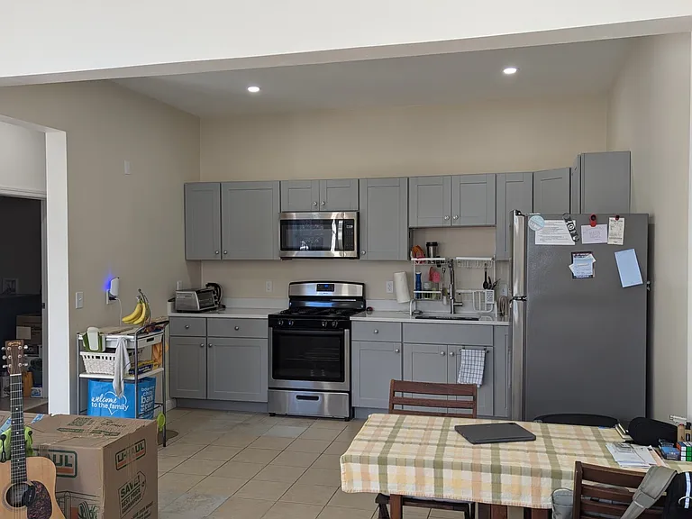 36-38 Salem St #6 — Photo 1