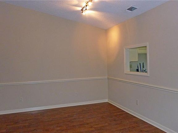3rd image of 1 Brandy Ct