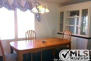 5th image of 342 Homeridge Dr