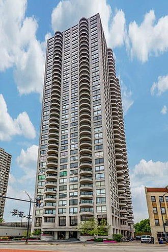 1st image of 2020 N Lincoln Park W #24AB