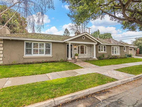 2nd image of 839 Garden Dr