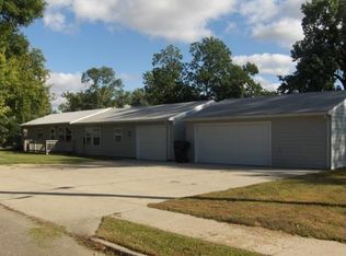 624 7th Ave NE, Watertown, SD 57201