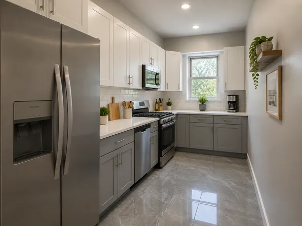255 Amboy Street image 1 of 9