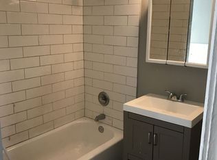 608 Beaumont St #2, Saint Paul, MN 55130