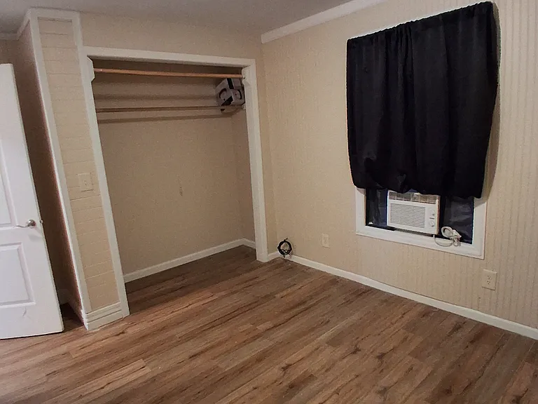 216 S Pecan St — Photo 22