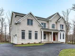 713 Miller Ave, Great Falls, VA 22066