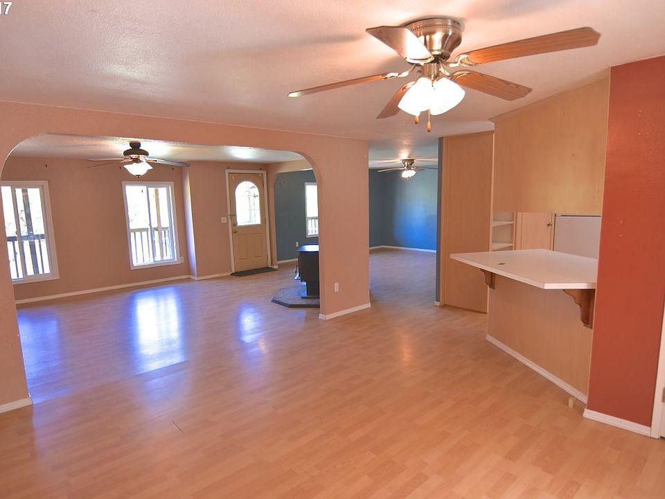65161 Rd, Coos Bay, OR 97420 Zillow