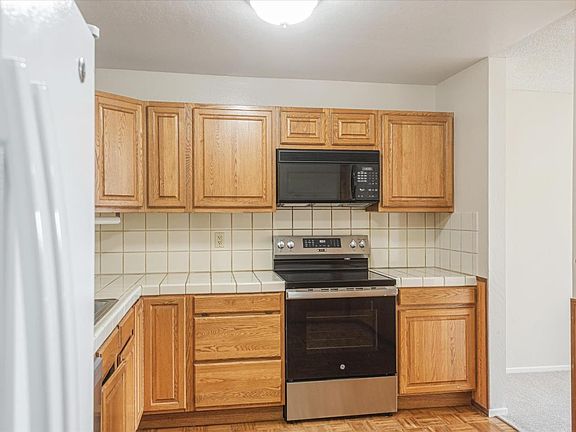3rd image of 1131 Compass Ln APT 216