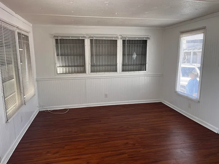 10230 SE Federal Hwy #13 — Photo 5