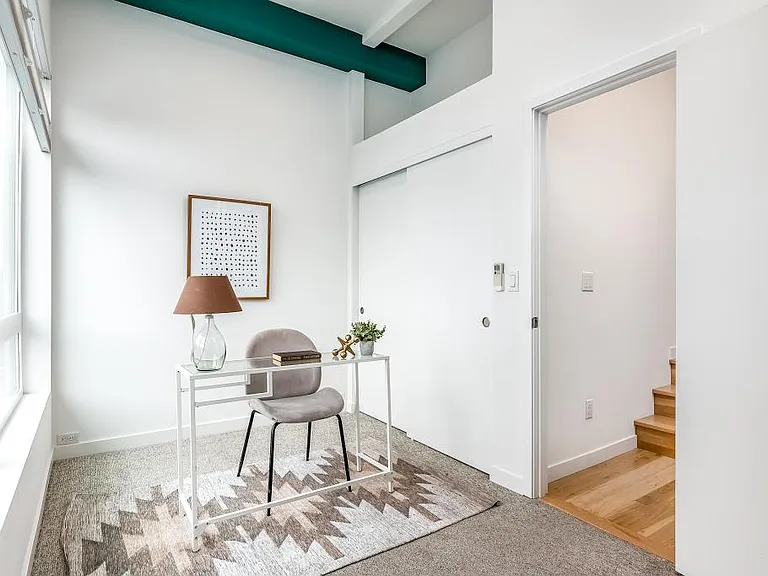 6307 34th Ave SW — Photo 17