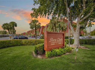 22605 SW 66th Ave APT 215, Boca Raton, FL 33428