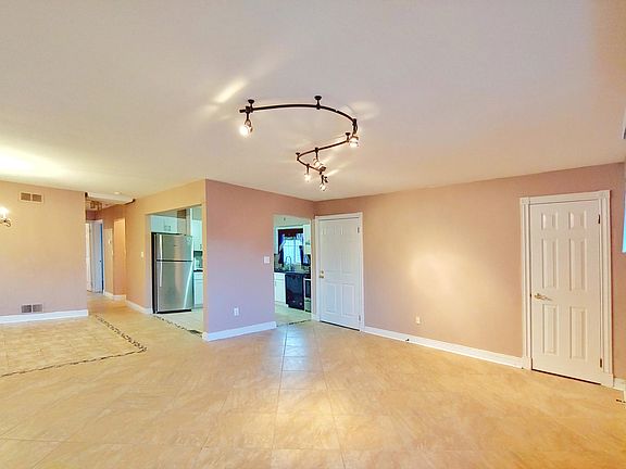 3rd image of 180 Keegans Ln Floor 2