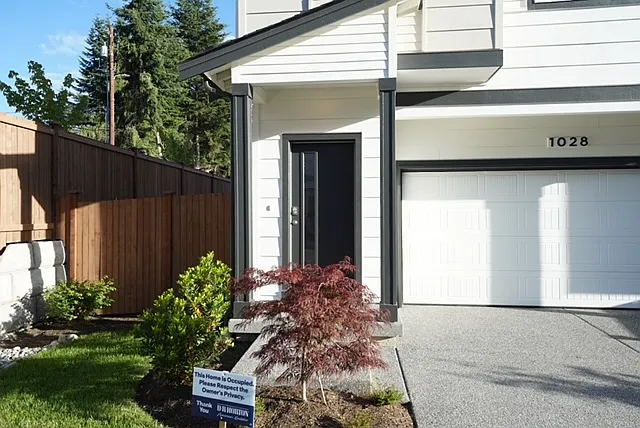 1028 138th Pl SW — Photo 2