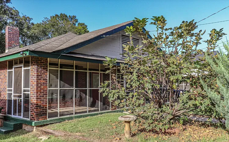 3 bed, 1400 sqft, $1,129 — Photo 3